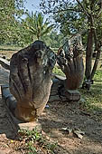 Angkor - Beng Mealea, naga balustrade